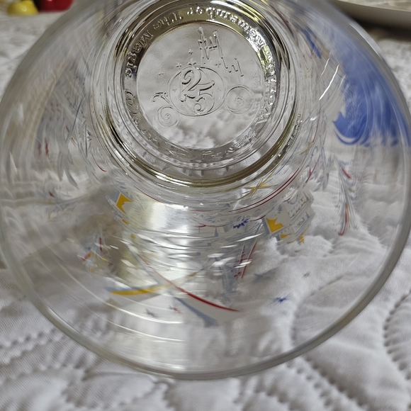 Disney Sorcerer Glass, Vintage McDonald's Walt Disney World 25th Anniversary - Picture 4 of 10
